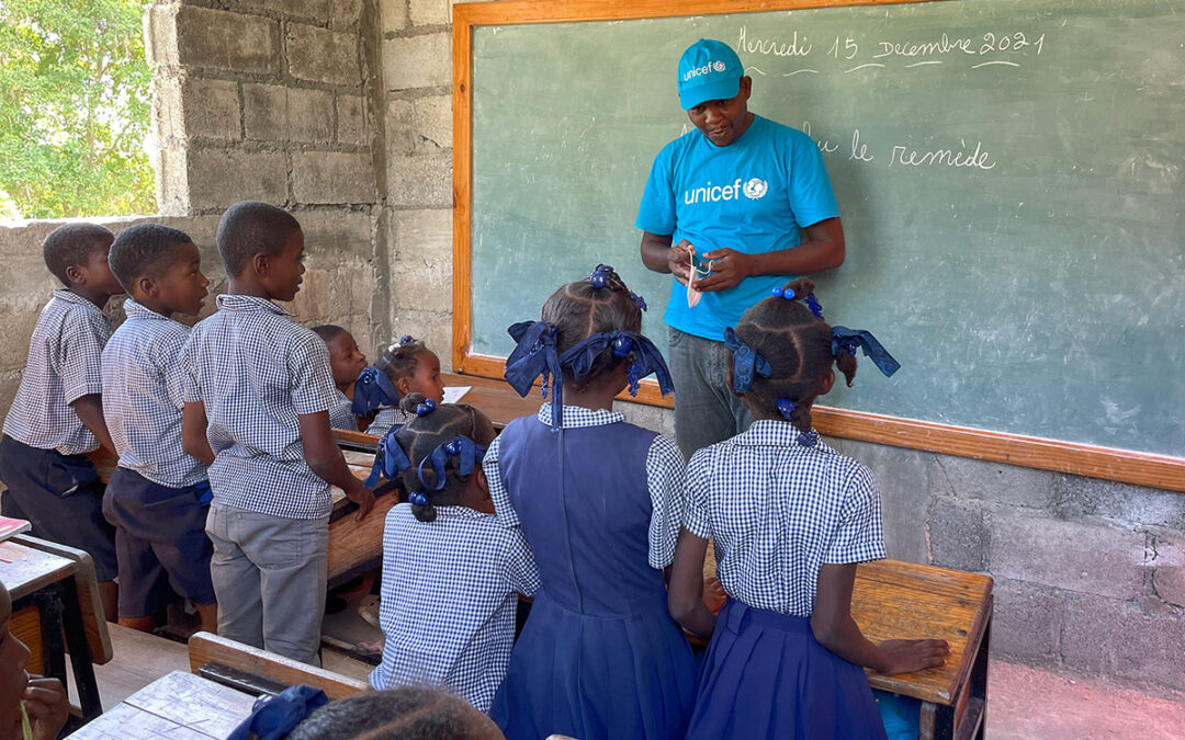 Estabilización de la educación en los departamentos afectados por el terremoto de Haití