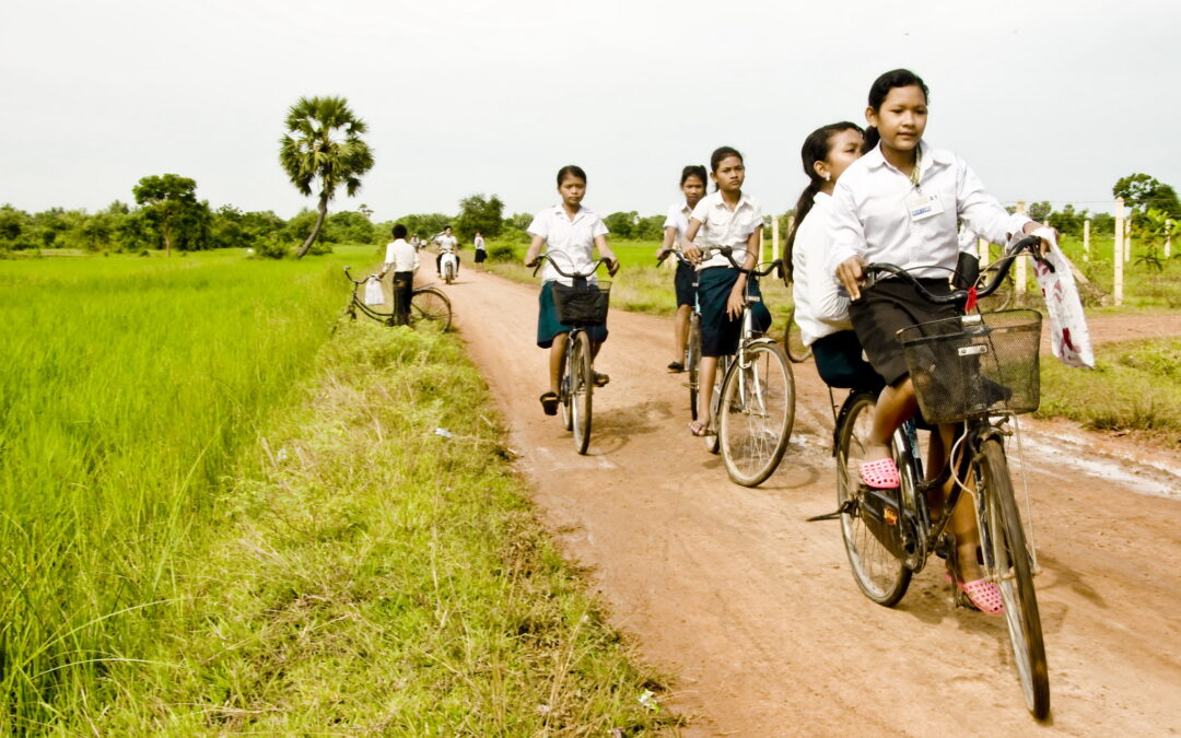 Resultados finales del proyecto Anatha: apoyando la educación de niños en riesgo de abandono escolar